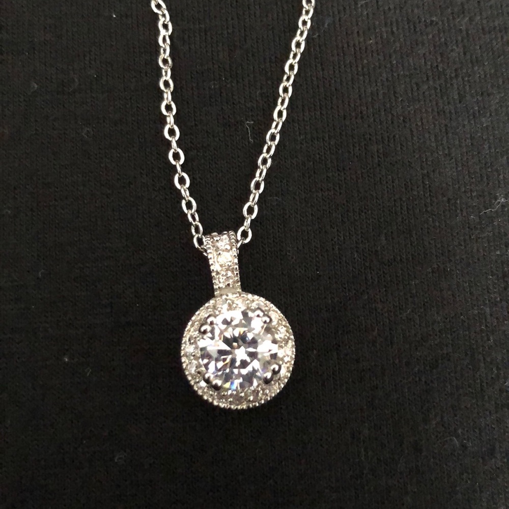 New in box never worn faux diamond necklace